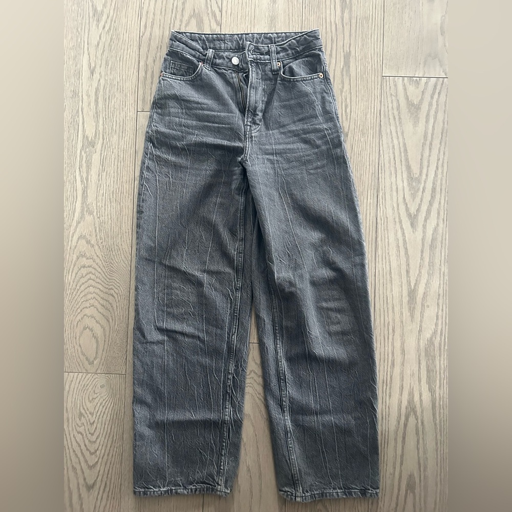 H&M Women's Baggy High Jeans
